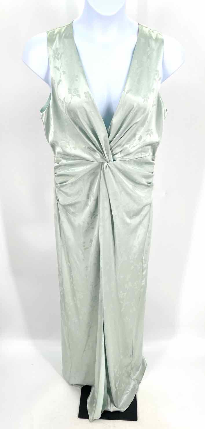Size 14 Badgley Mischka Aqua Dress