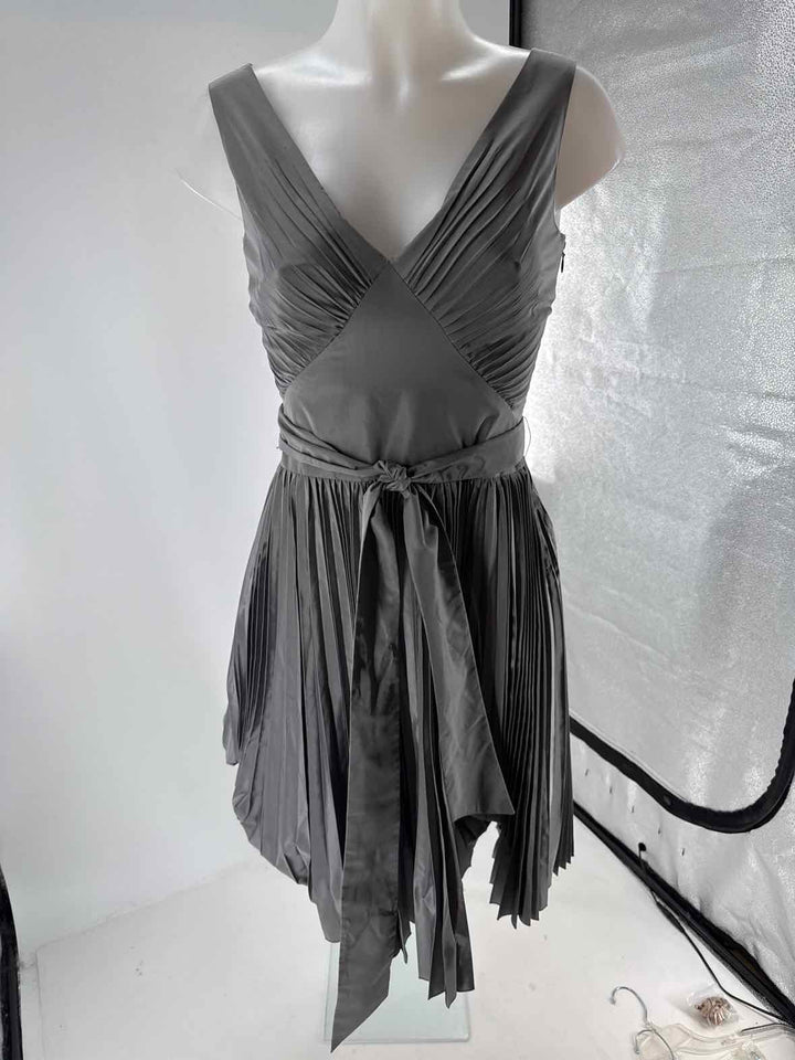 Size 0 Banana Republic Gray Silk Dress