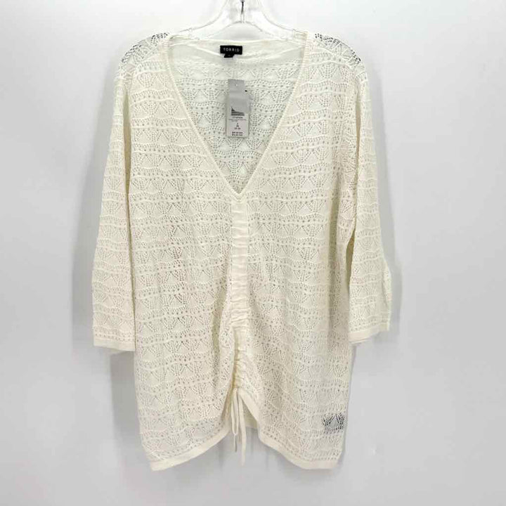 Size 22/24 Torrid Ivory Crochet Shirt