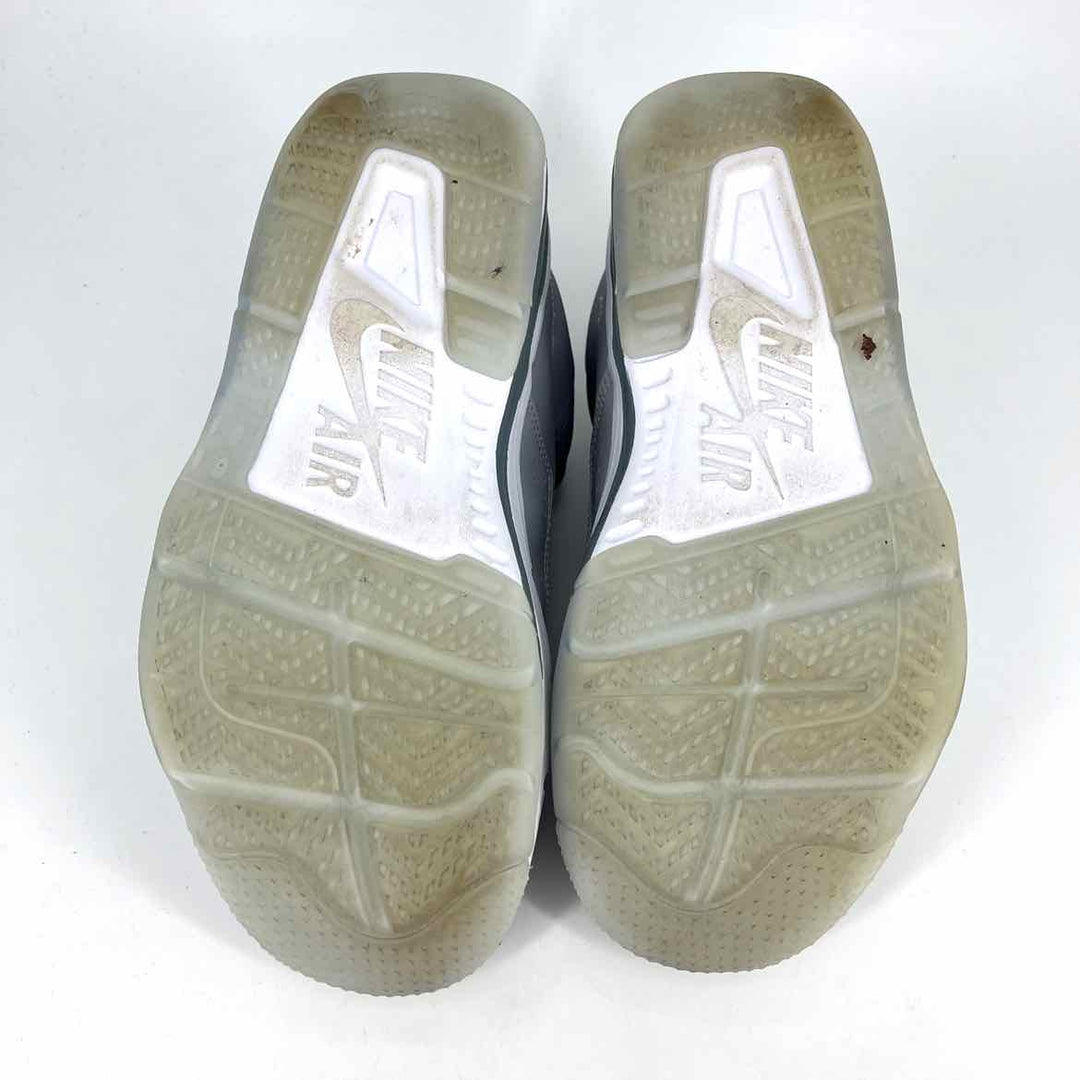 Shoe Size 40 Nike Gray PATENT Mesh Sneakers