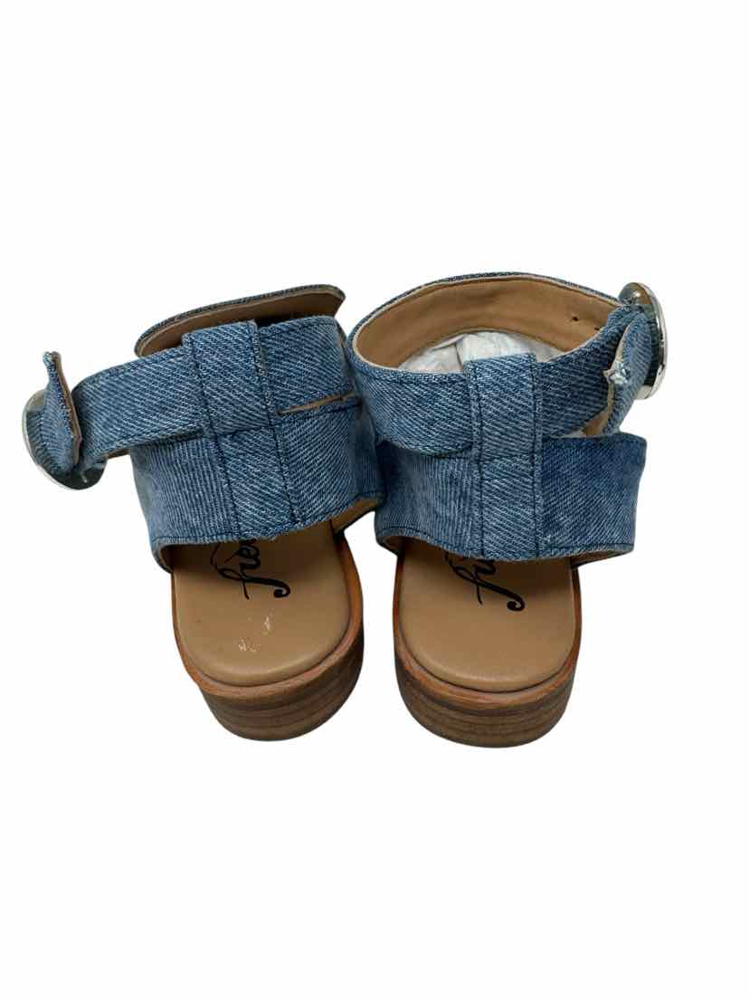 Shoe Size 39 FREE PEOPLE Blue Sandals