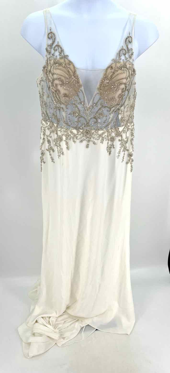 Size 16 GALLERY Ivory Dress