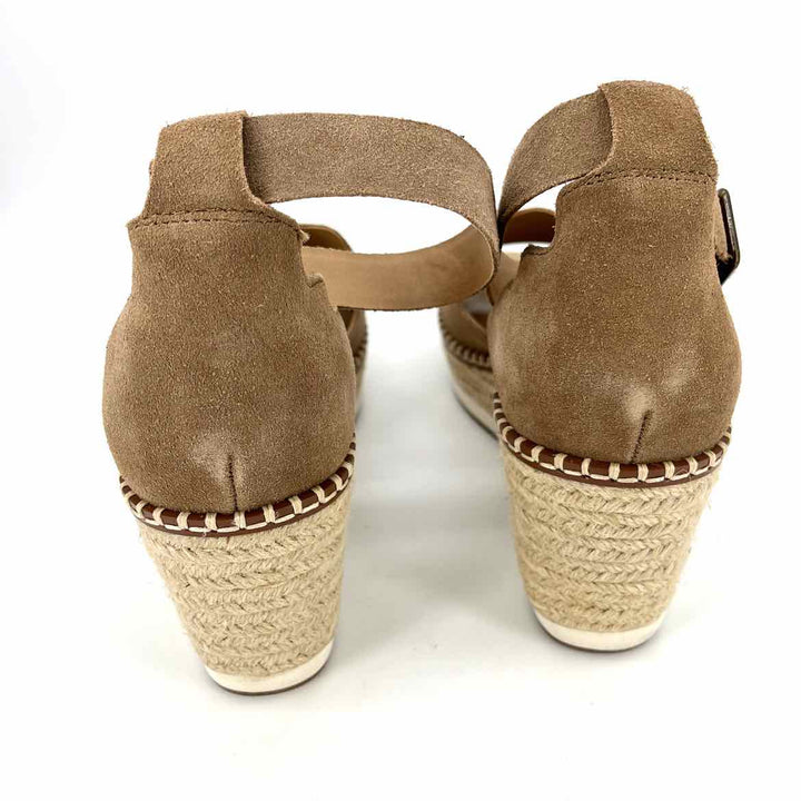 Shoe Size 11 CROWN VINTAGE Tan Leather Wedge