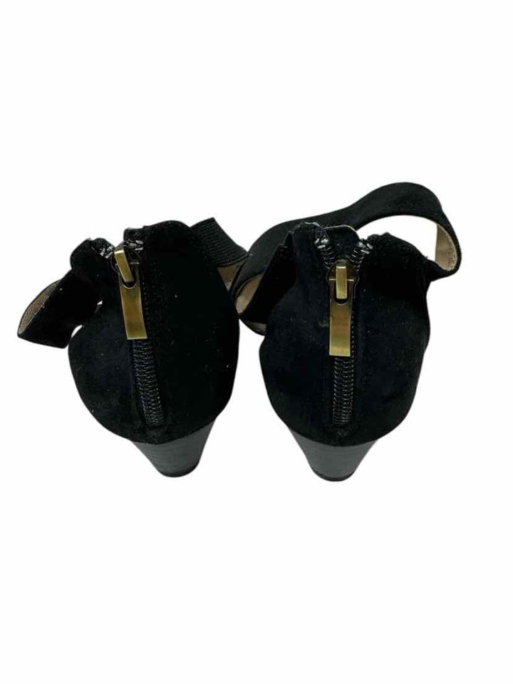 Shoe Size 9.5 AEROSOLES Black Suede Sandals