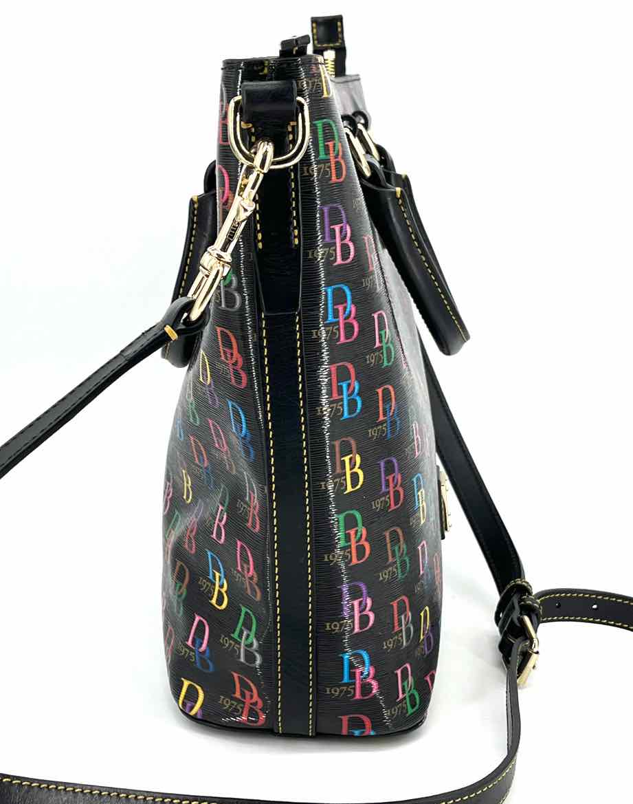 Dooney & Bourke Purse