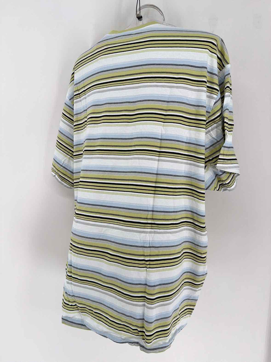 Size 3X DISNEY Green Shirt