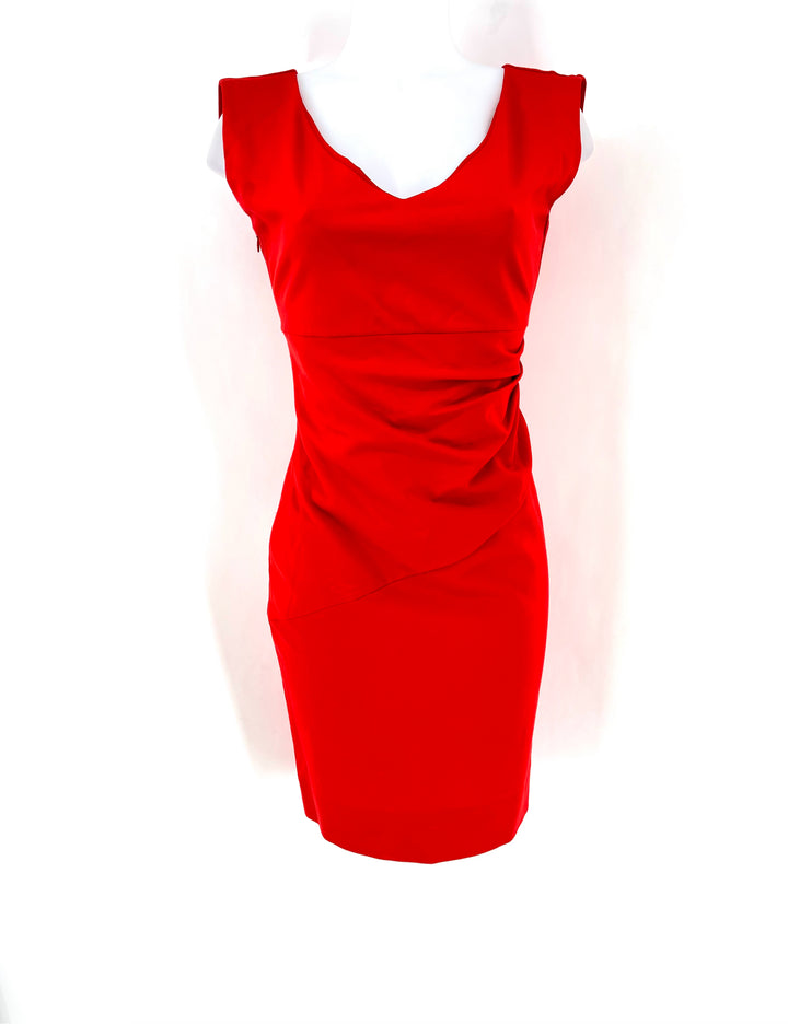 Size 6 DIANE VON FURSTENBERG Red Dress