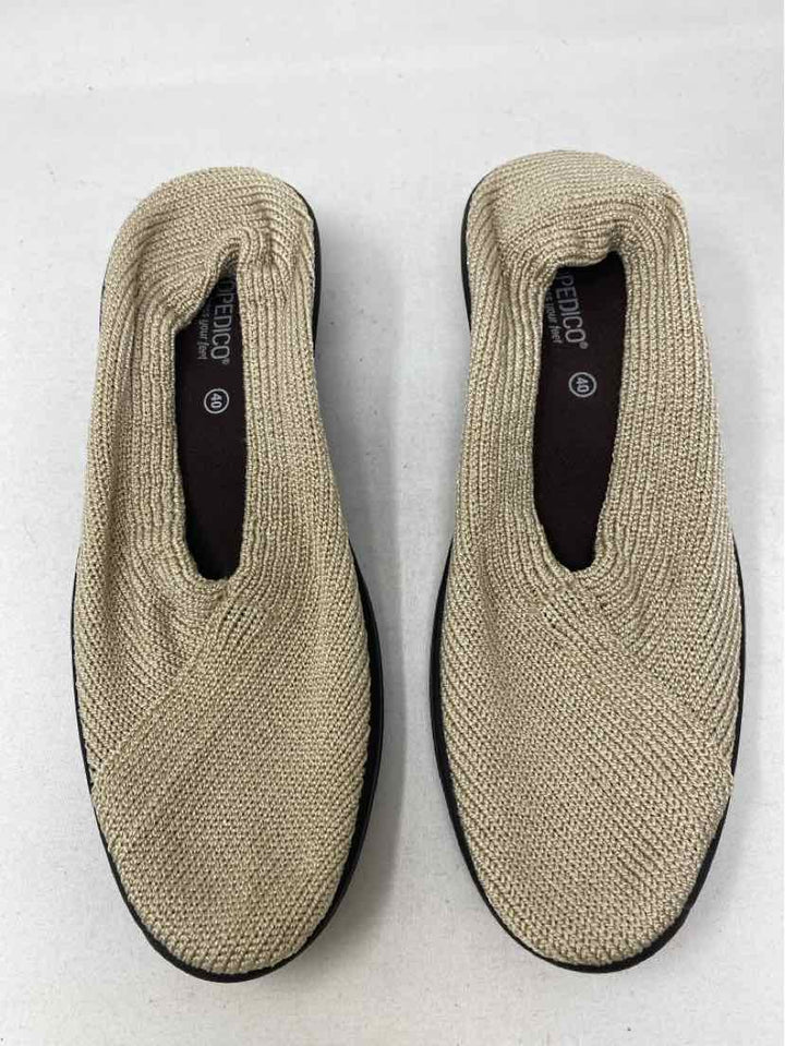 Shoe Size 40 Tan Flats
