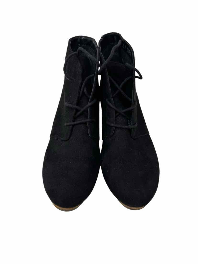 Shoe Size 7.5 dr scholls Black Boots