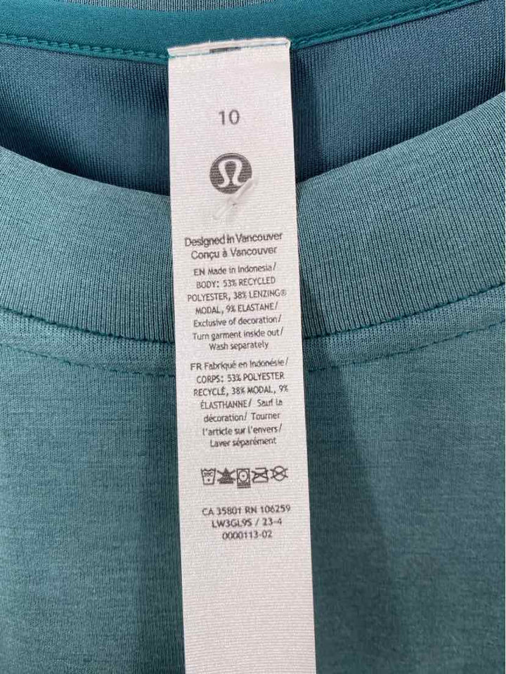 Size 10 Lululemon Green Sweater