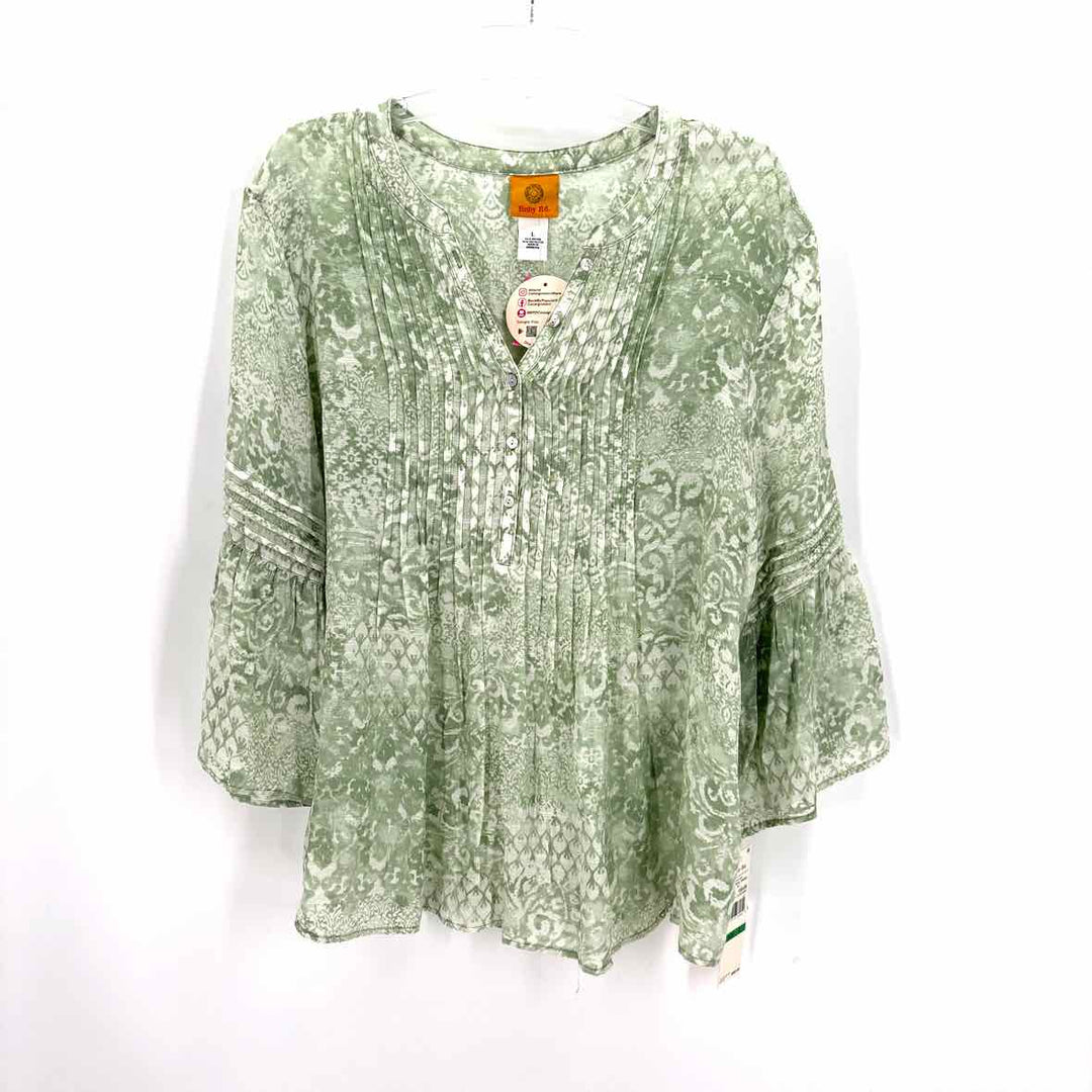 Size L Ruby Rd Sage Shirt