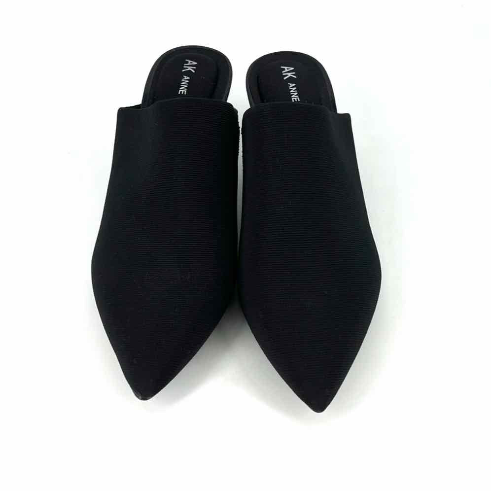 Shoe Size 7.5 Anne Klein Black Pumps