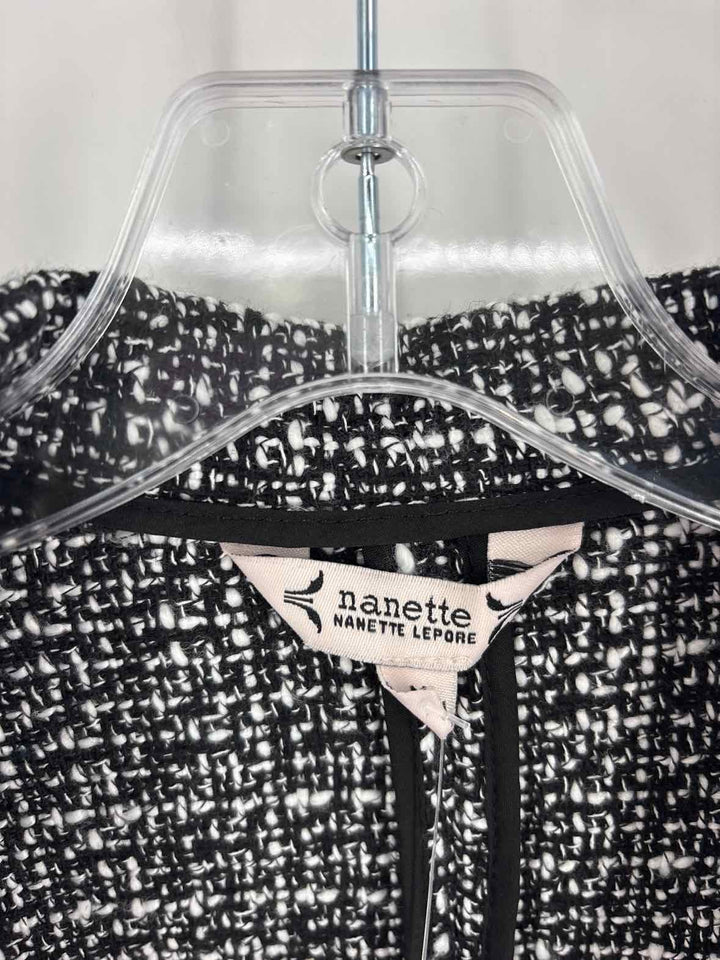 Size M NANETTE LEPORE Black Knit Jacket
