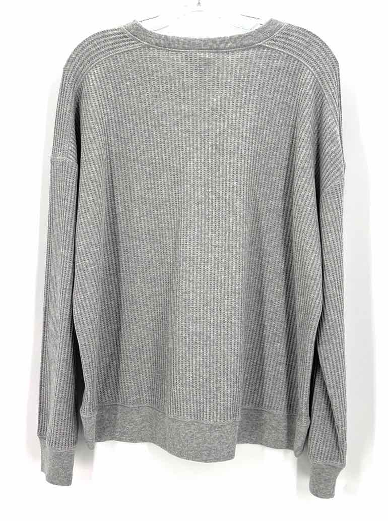 Size XL ON 34TH Gray Thermal Knit Shirt