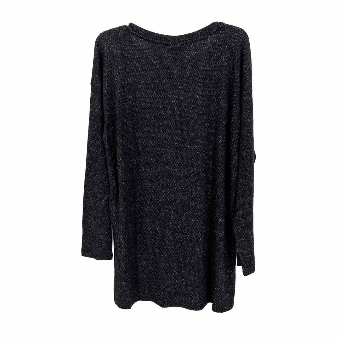 Size 1X BOBEAU Black Shirt