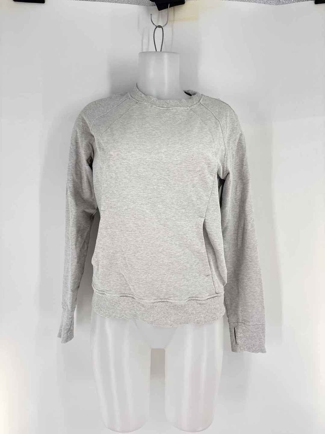 Size 6 Lululemon Gray Shirt