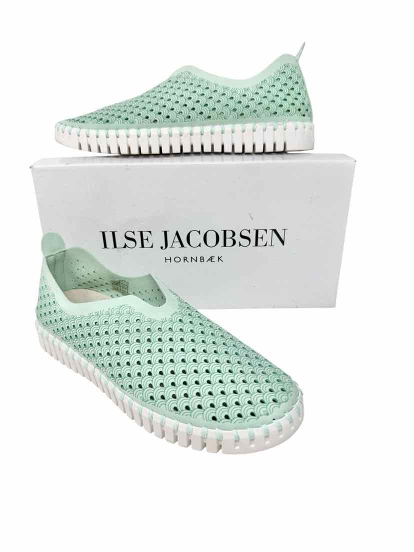 Shoe Size 37 ISLA JACOBSON MINT Leather Flats