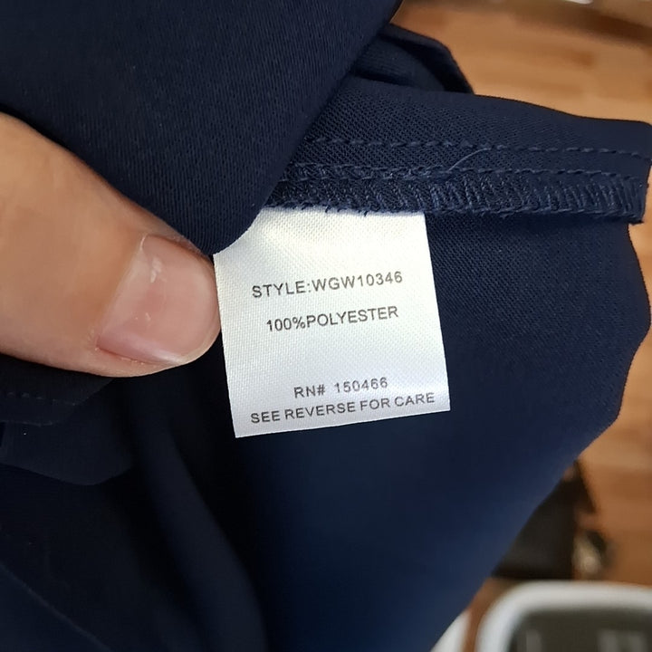 Size M MARKET SPRUCE Navy Shirt