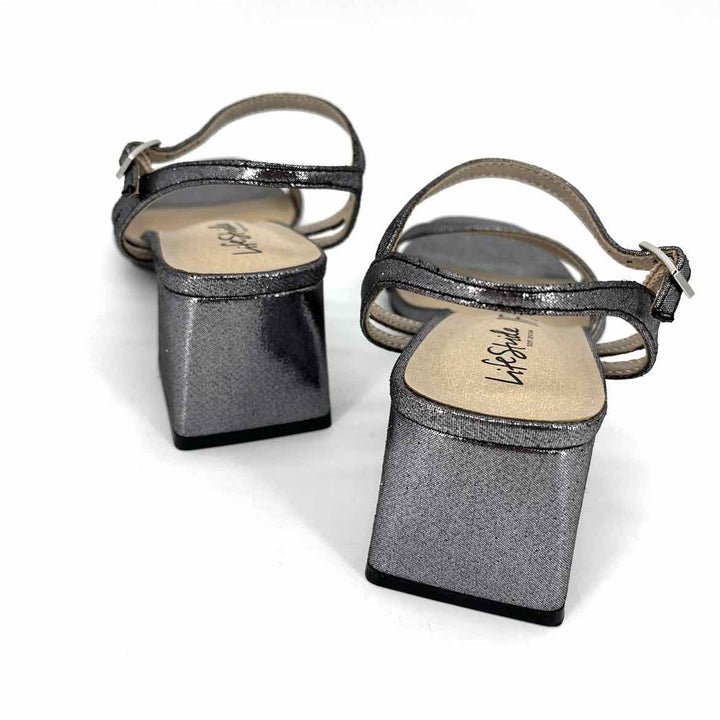 Shoe Size 6 LIFESTRIDE Silver Sandals