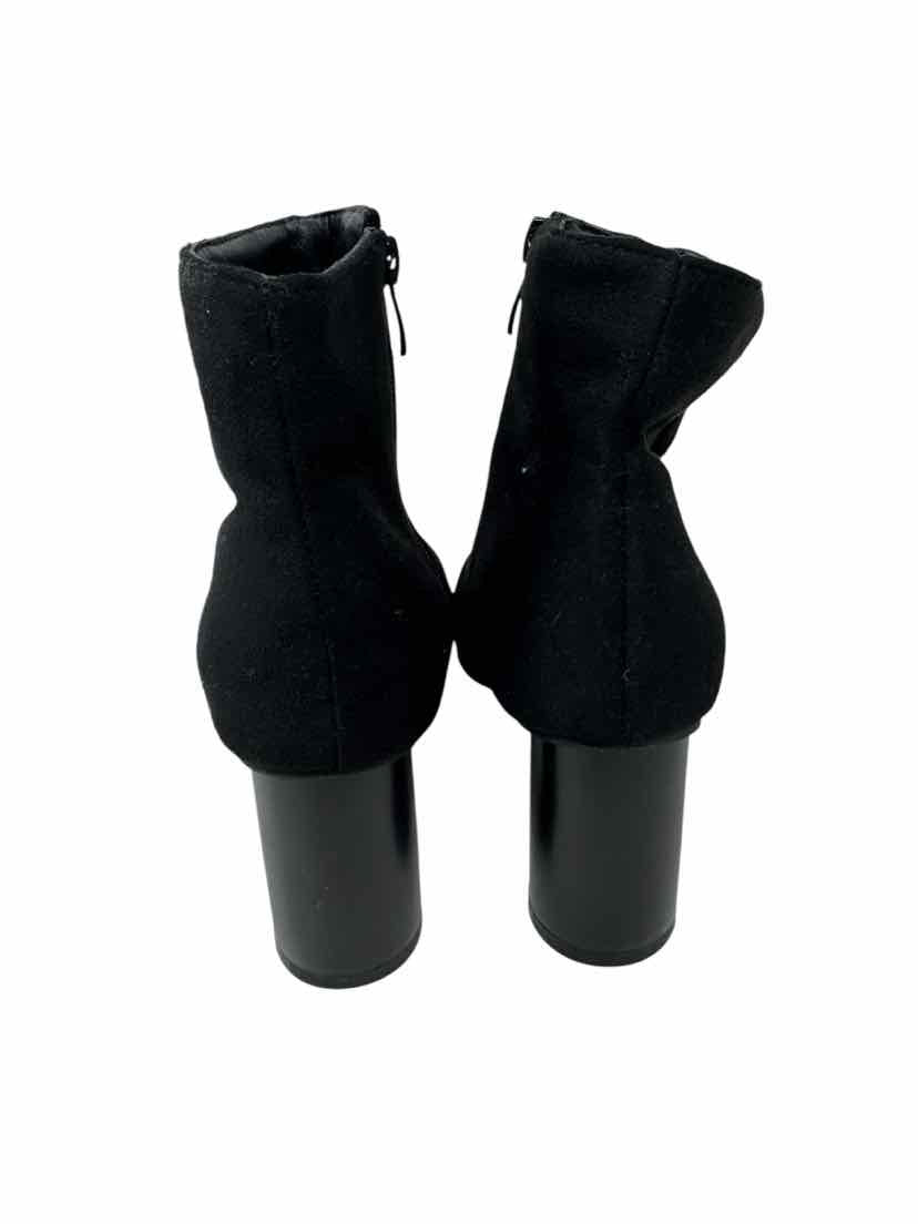 Shoe Size 39 Black Boots