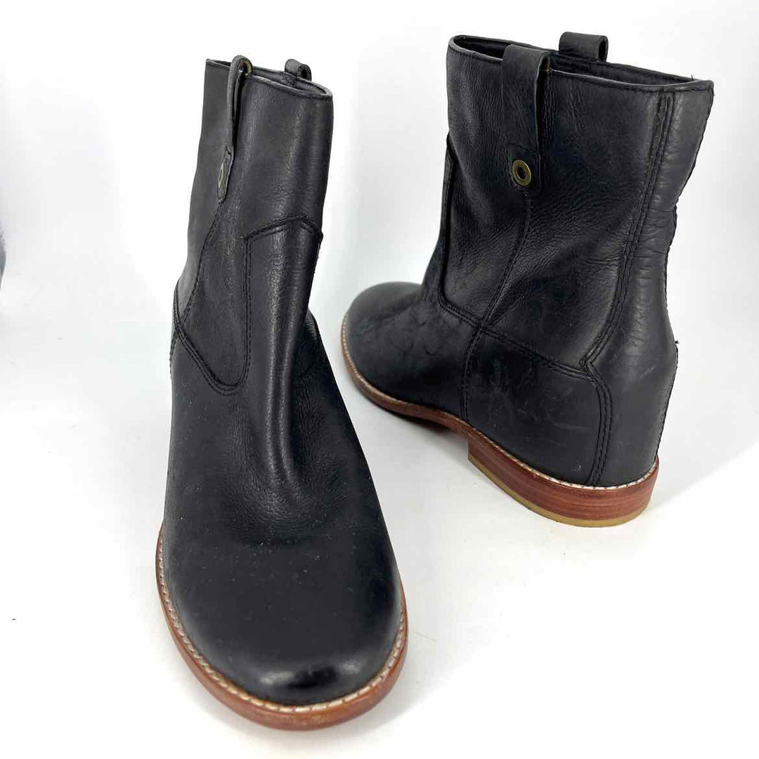 Shoe Size 10 Cole Haan Black Leather Boots