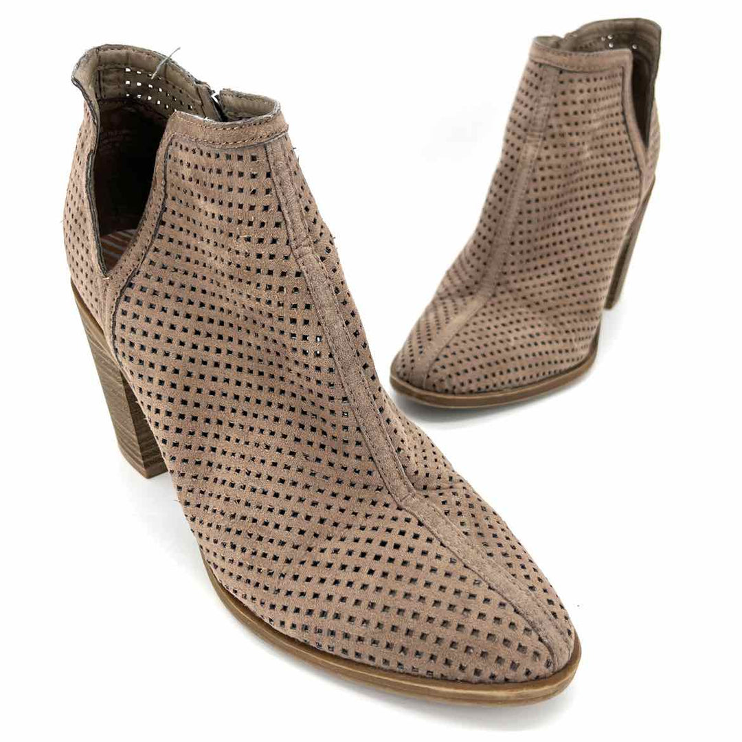 Shoe Size 8 Dolce Vita Tan Boots