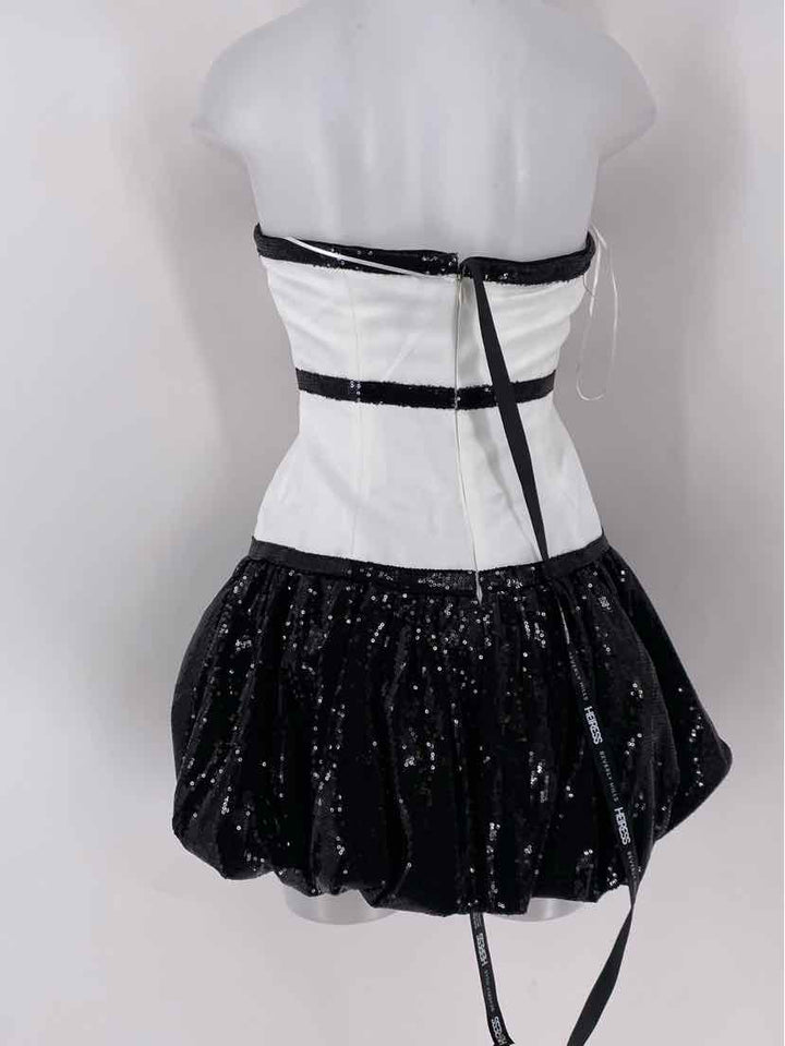 Size S White PROM