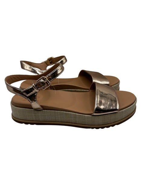 Shoe Size 11 Naturalizer Rose Gold Sandals