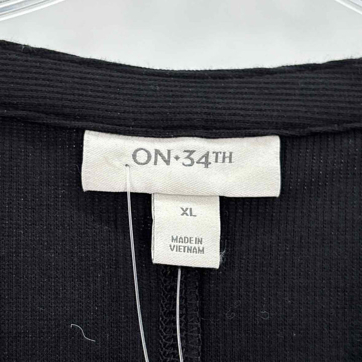 Size XL ON 34TH Black Knit Shirt