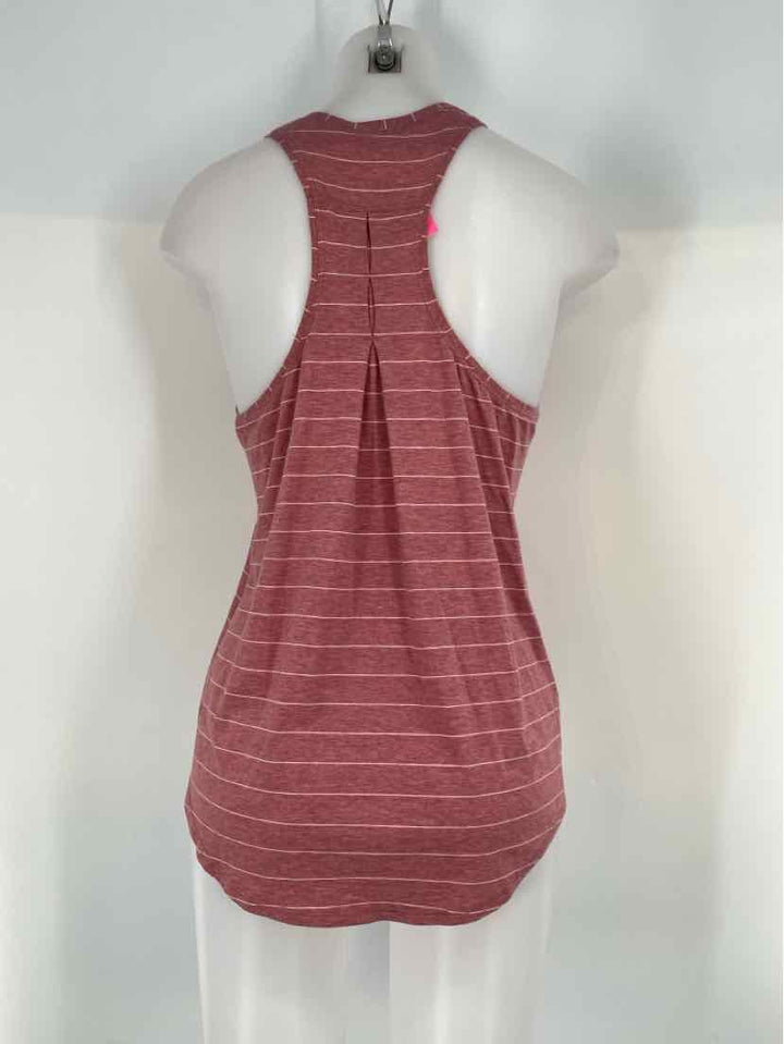 Size M Lululemon Burgundy Shirt