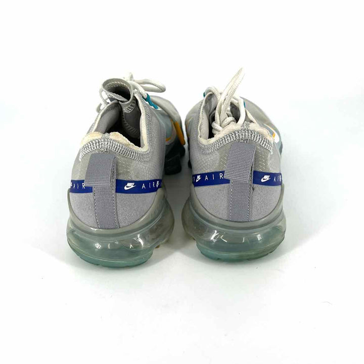 Shoe Size 38 Nike Multi-Color Sneakers