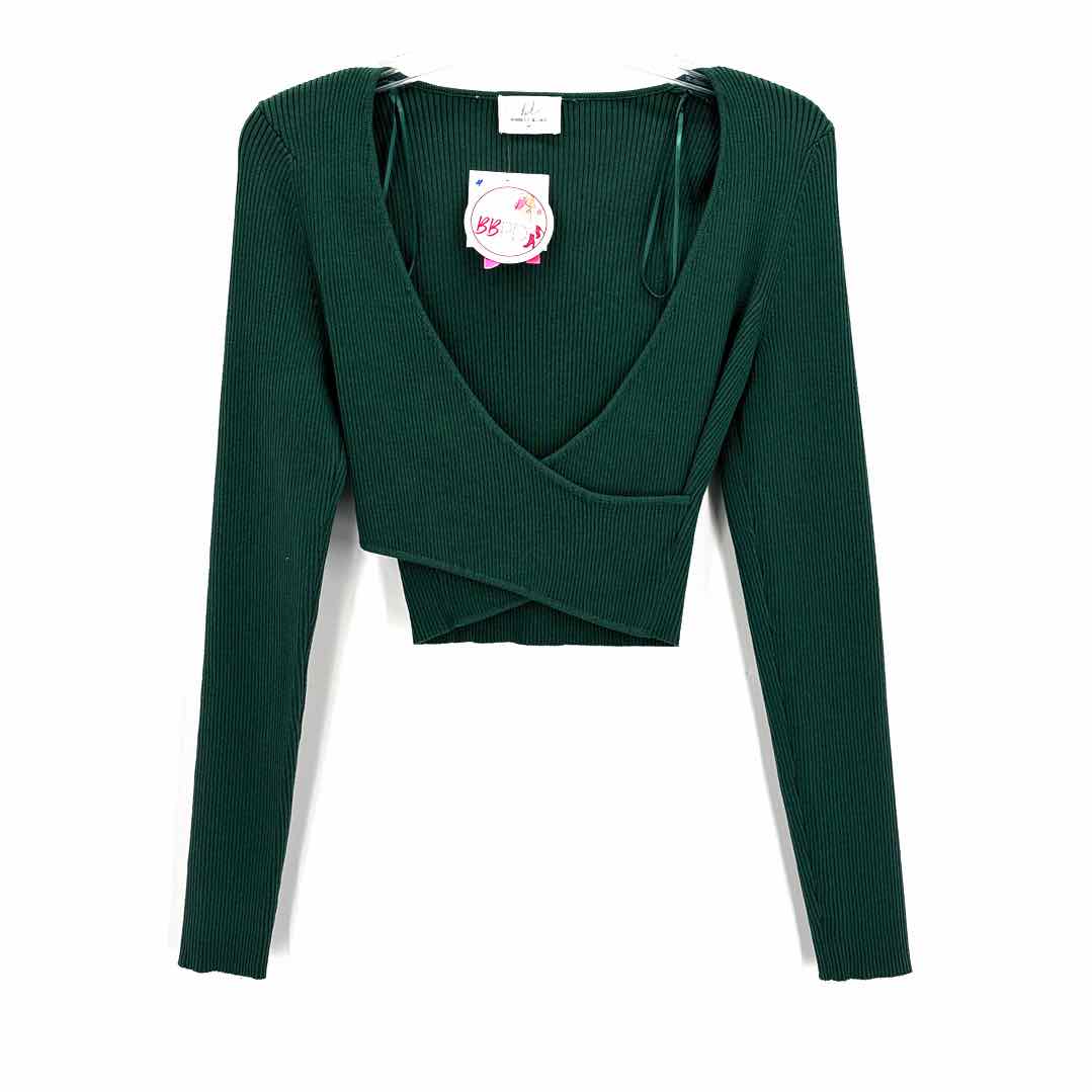Size M Green Knit Shirt