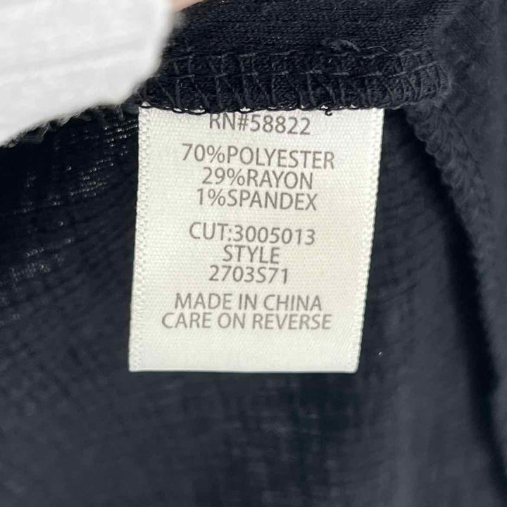 Size M MAX STUDIO Black Shirt