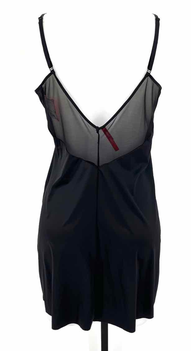 Size M SPANX Black Pajamas