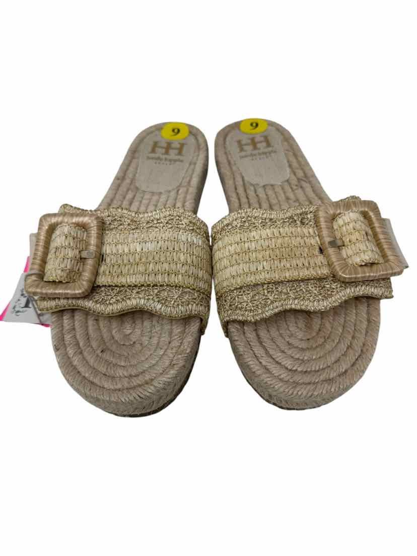 Shoe Size 9 HAUTE HIPPE Tan Sandals