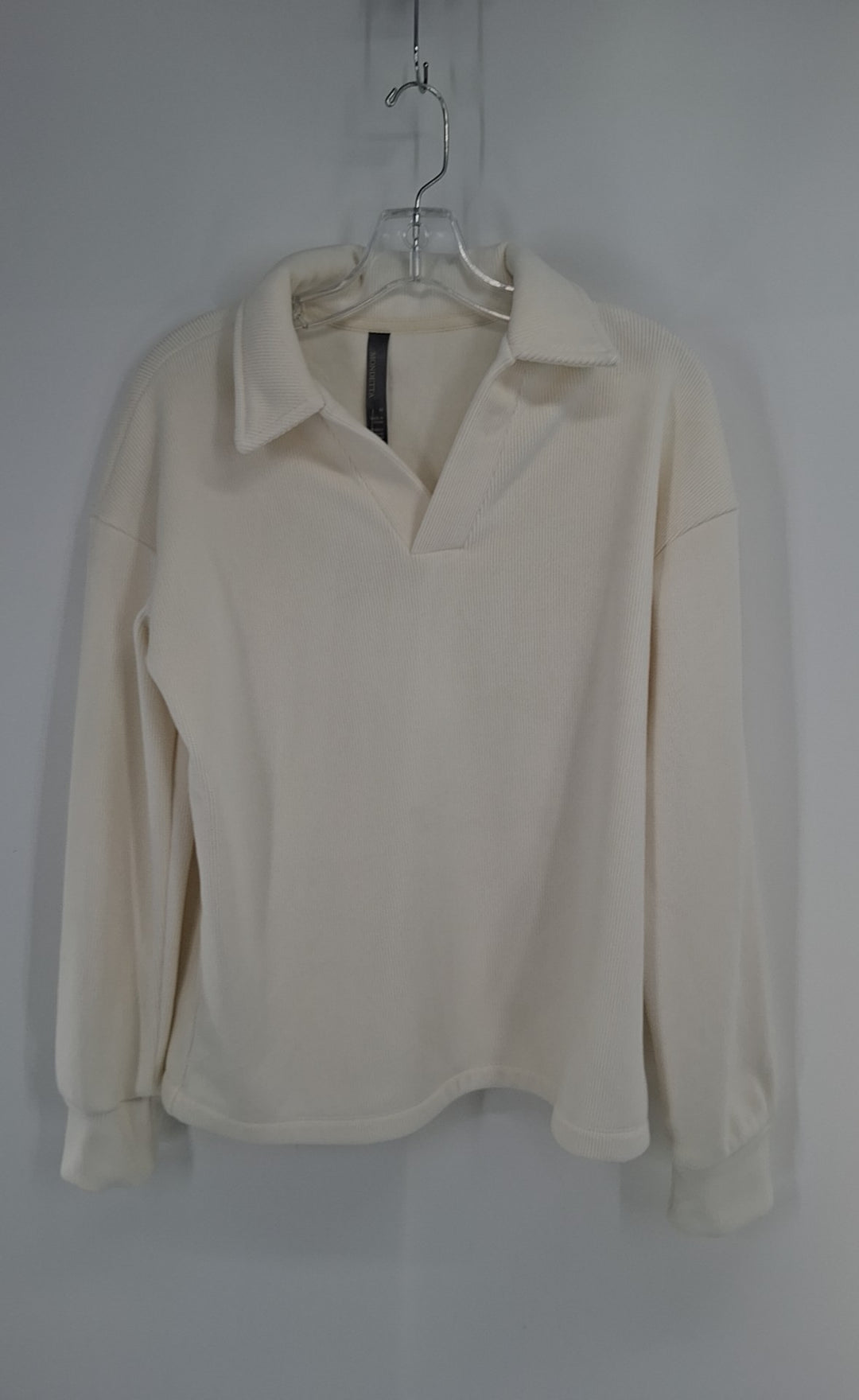 Size M Ivory Knit Sweater