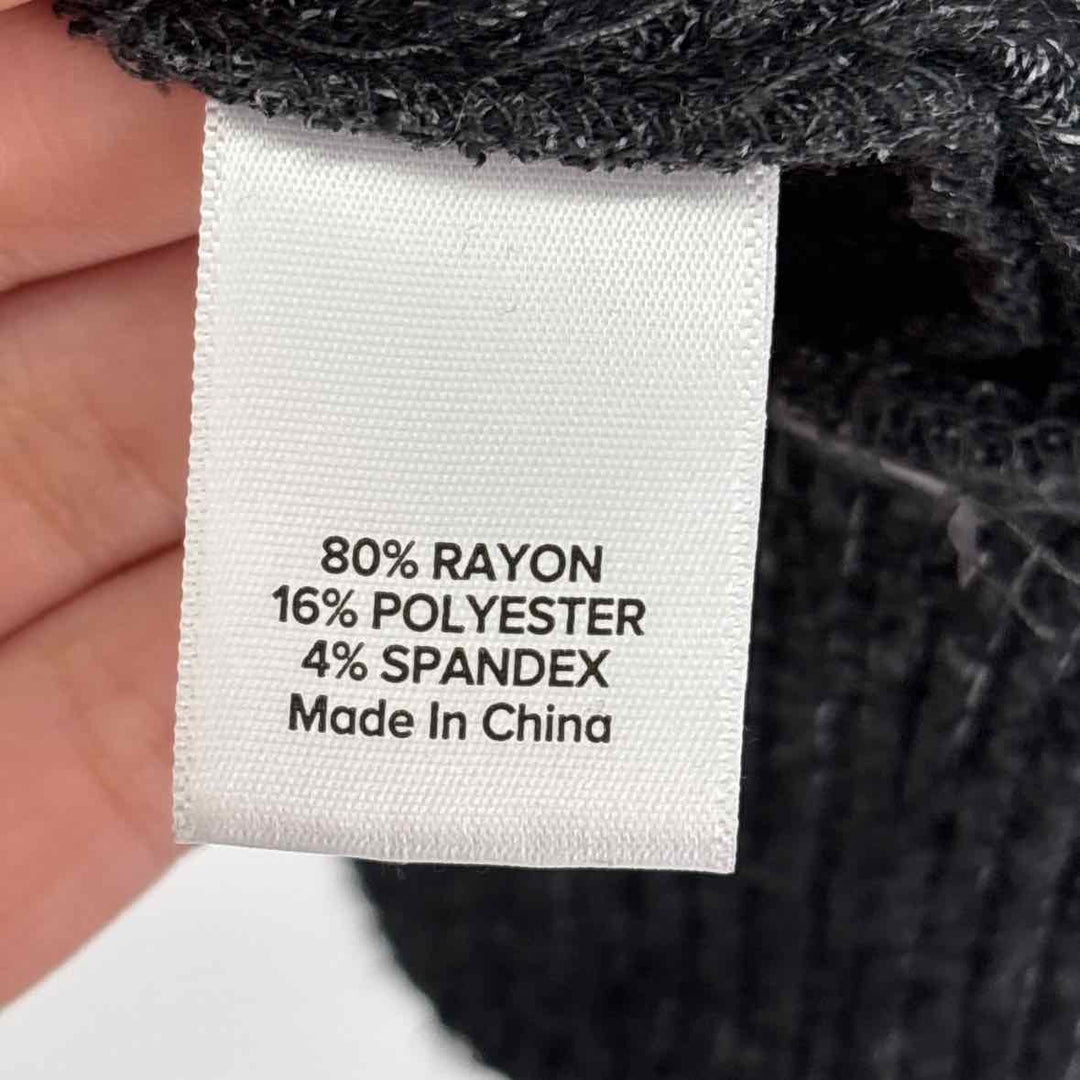 Size XL EVEREVE Black Sweater