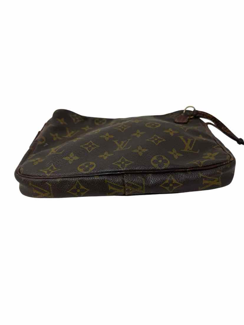 Louis Vuitton Luxury - Purse