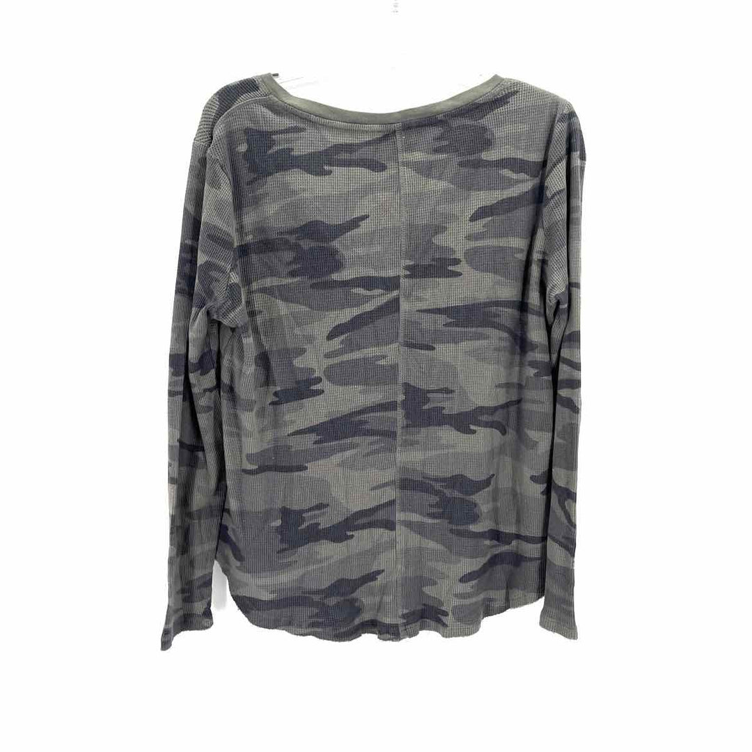 Size L Splendid Olive 2 PC Dress
