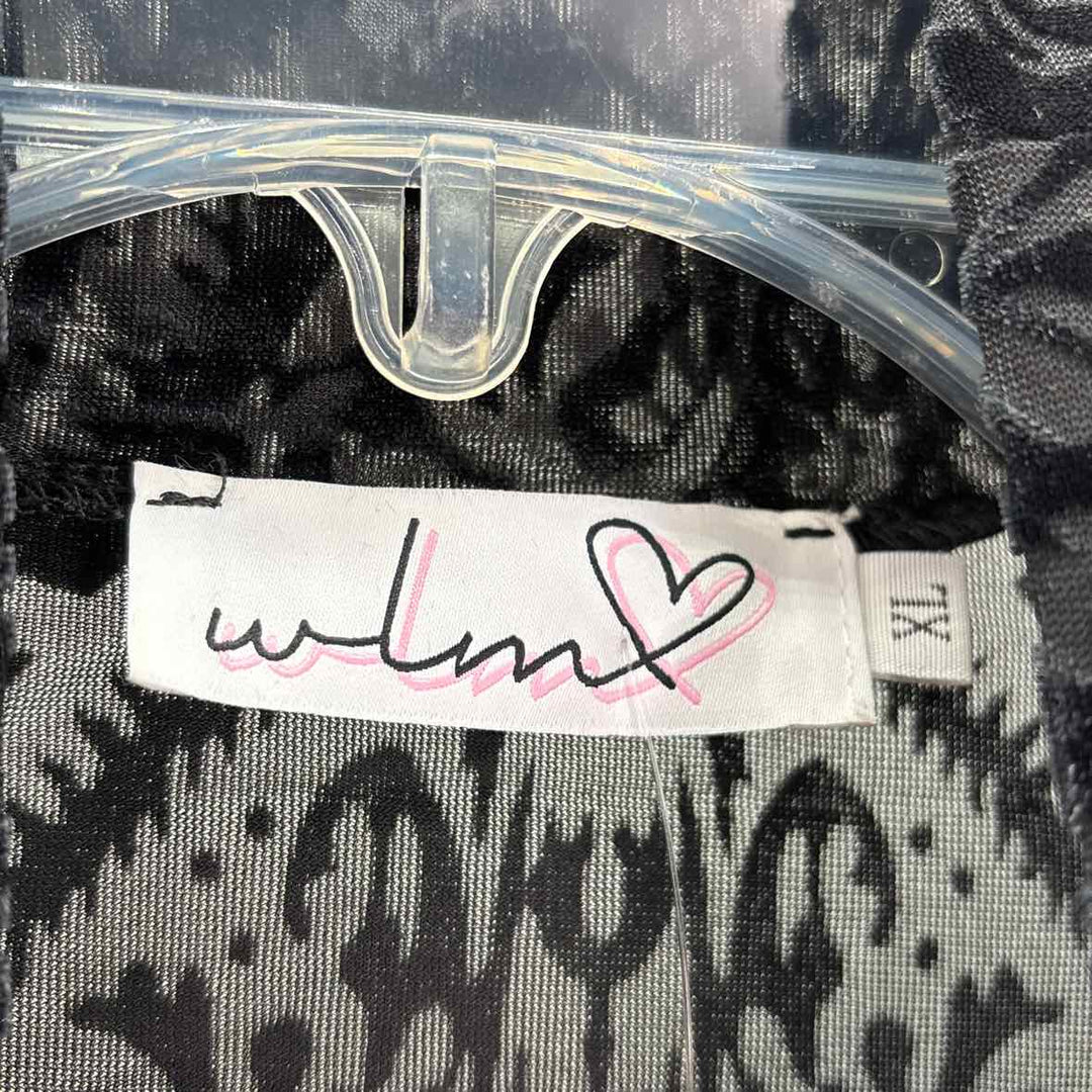 Size XL Black Velvet Shirt