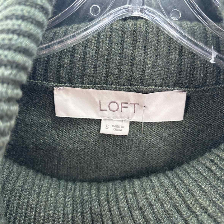 Size S LOFT Forest Green Knit Sweater