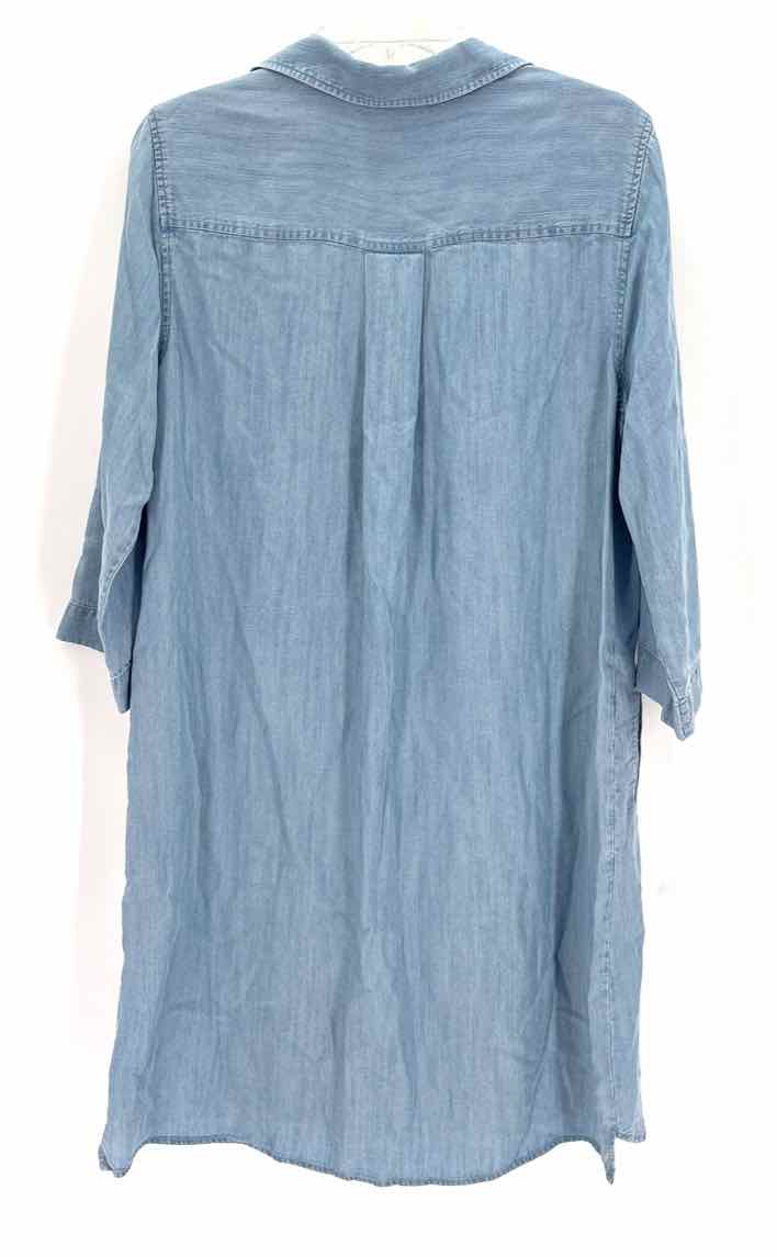 Size L SOFT BY AVENUE Blue Chambray Dress
