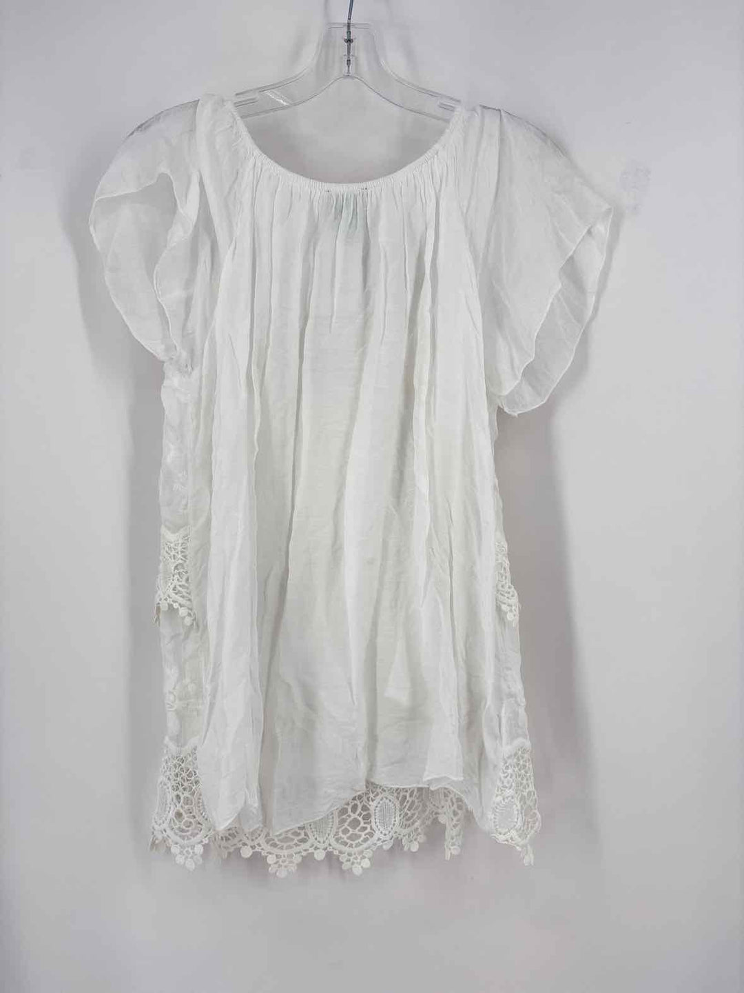 Size M White Shirt