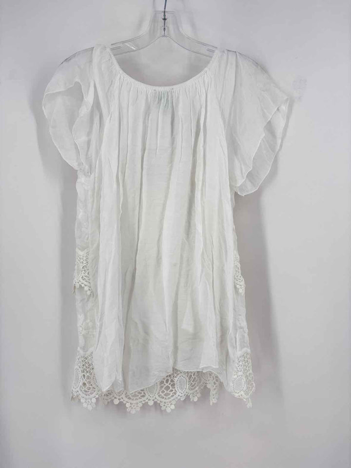 Size M White Shirt