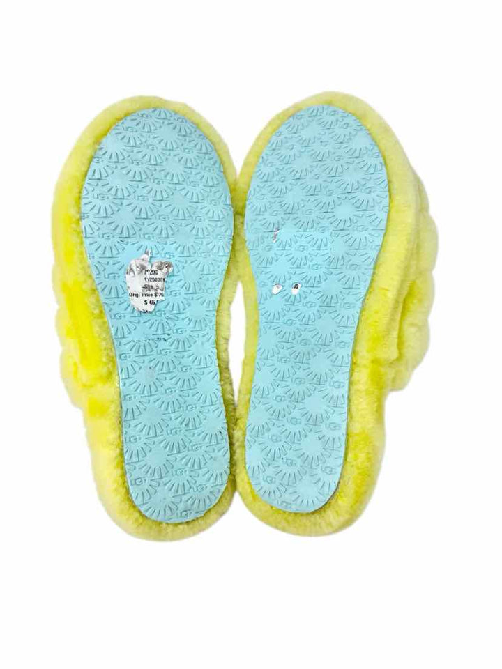 Shoe Size 5 Ugg Lime Green Sandals