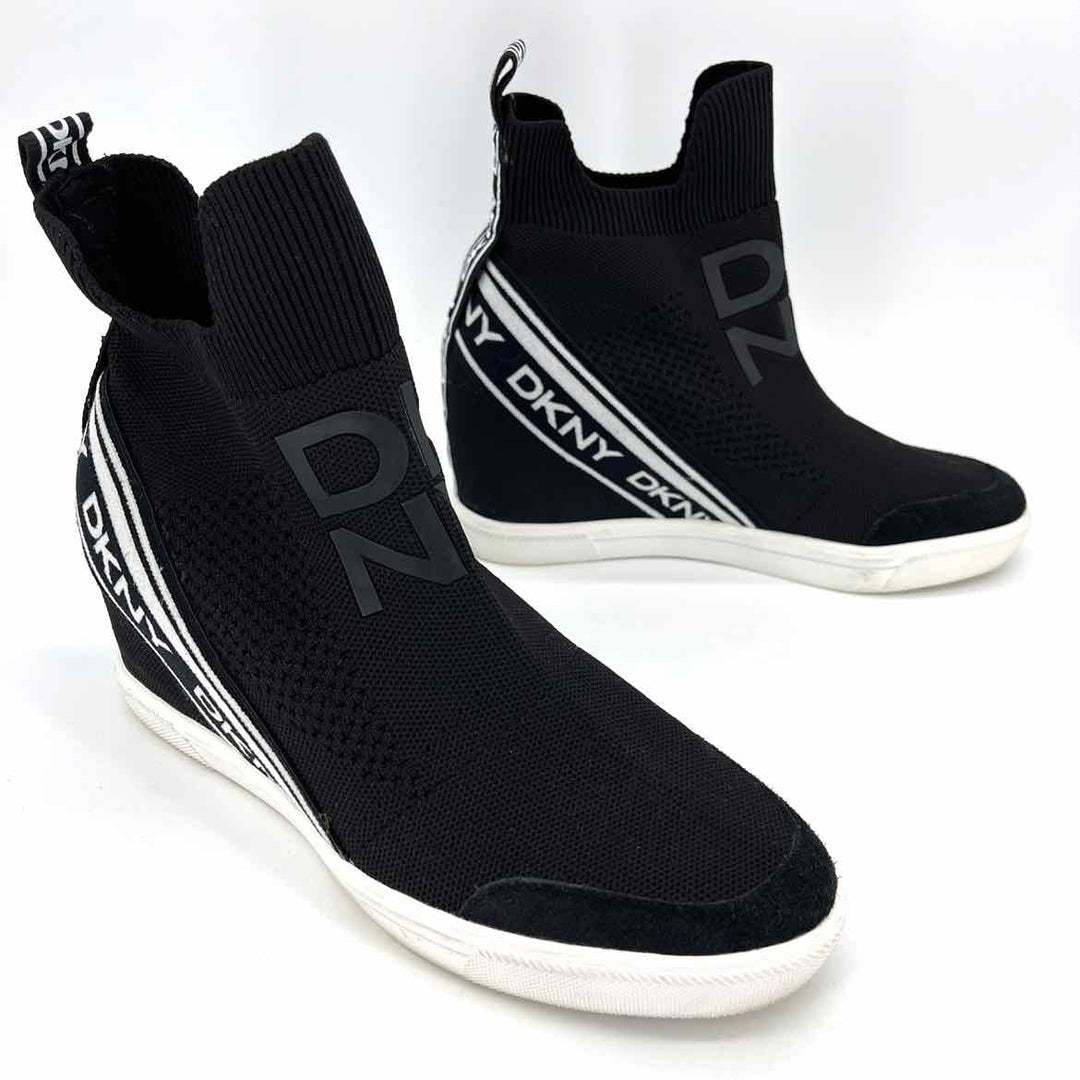 Shoe Size 8.5 DKNY Black Sneakers