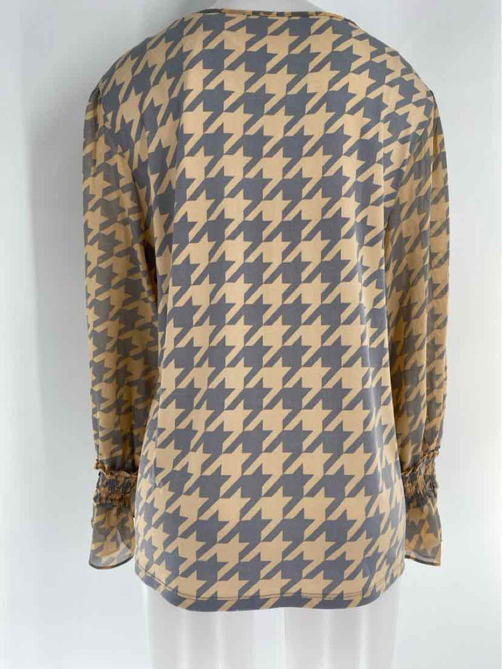 Size L Calvin Klein Tan Shirt