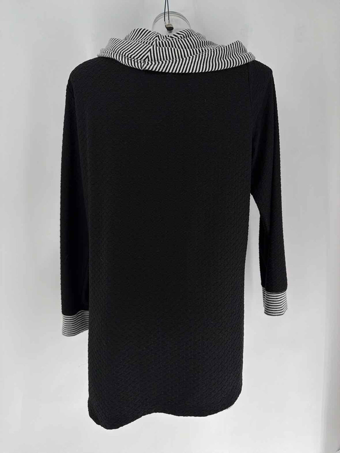 Size L Chico's Black Sweater