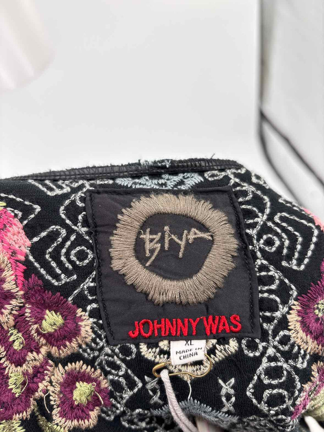 Size XL Johnny Was Black Print Sweater
