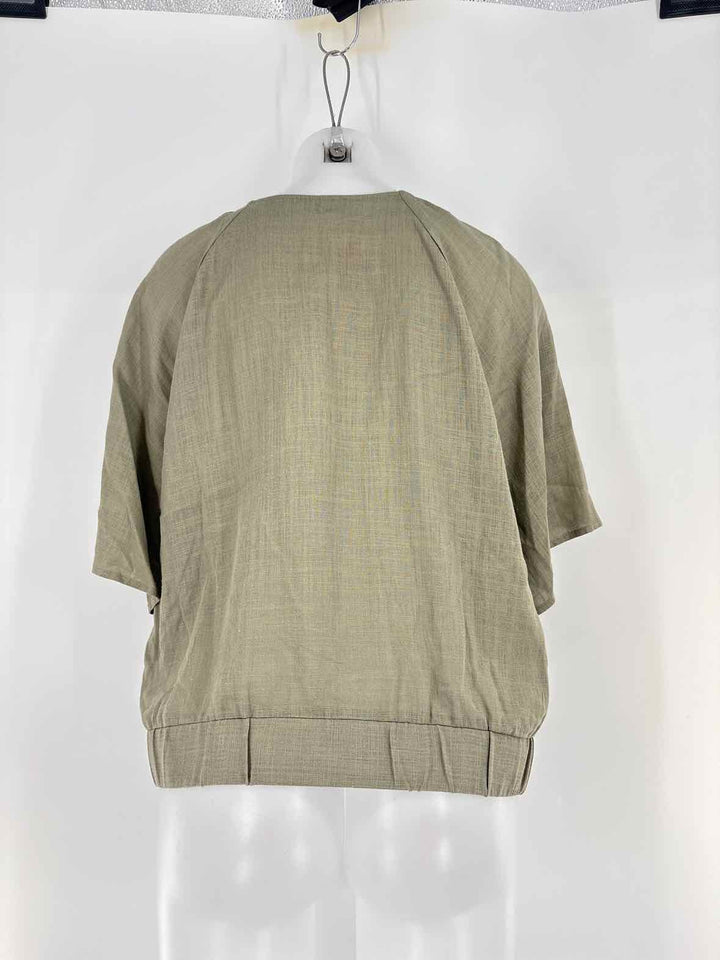 Size XL Nine West Gray Shirt
